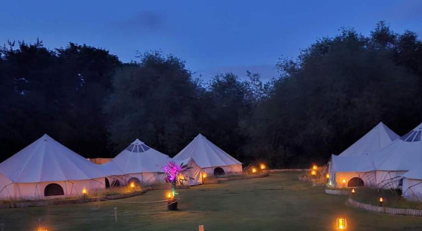 Bell Tent Village Parks