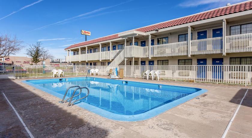 Motel 6 Myrtle Beach