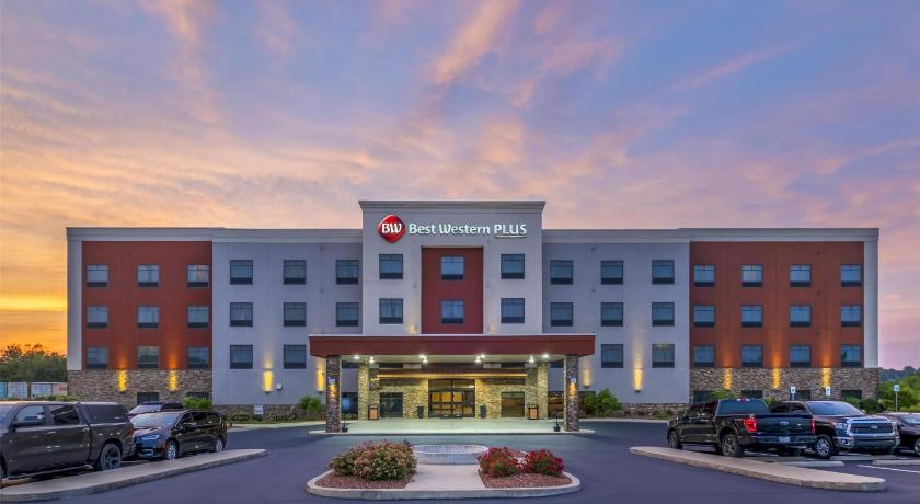 Best Western Plus Elizabethtown Inn & Suites