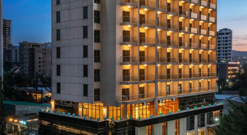 DoubleTree by Hilton Addis Ababa Airport