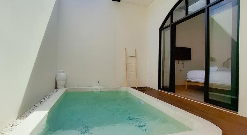 Cerita Kita Villa by Staycation Villa Jogja