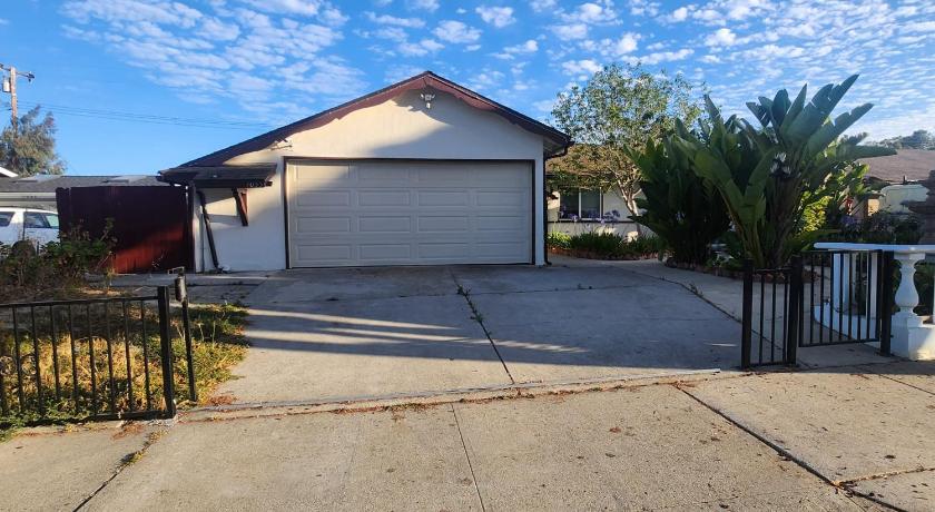 Cozy & Private Room in Goleta