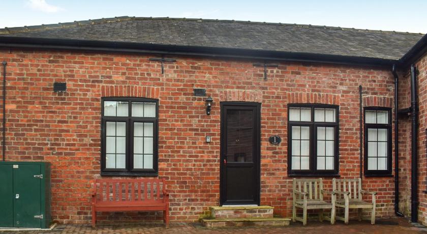 Salmon Leap Cottage 1 - Uk48206