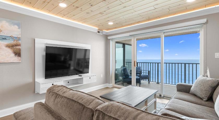 Spectacular Oceanfront Penthouse - Unit 1203