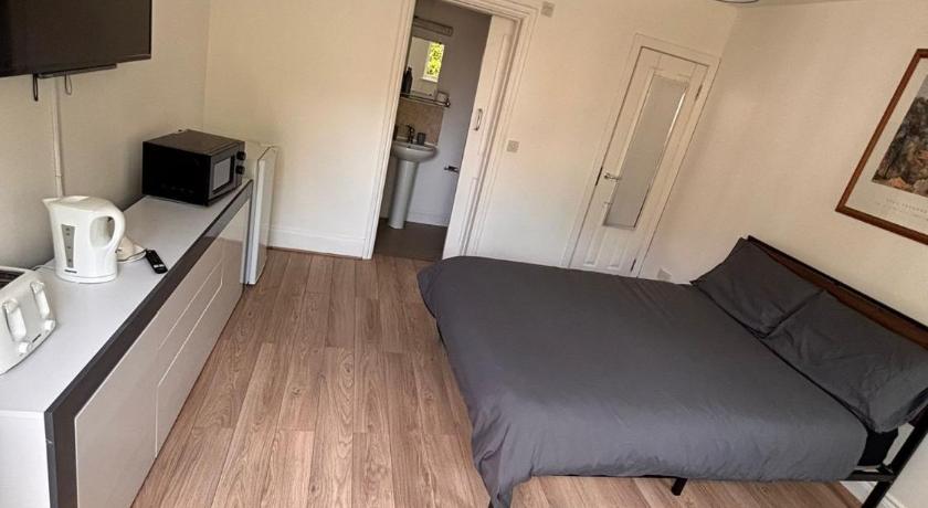 Griffin Chalets