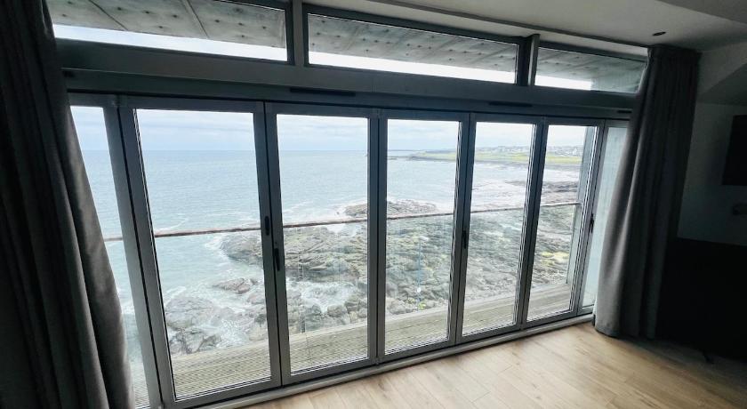 Seaview Hideway - Abnb