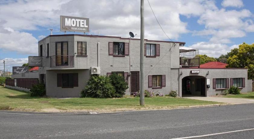 Warwick Vines Motel