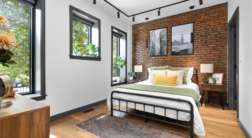 Loft Condo Free Parking,MIT,Harvard,TD Garden