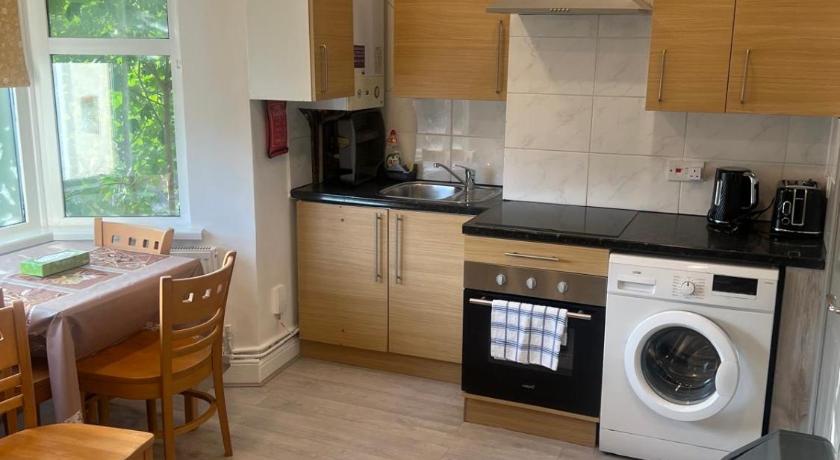 Fully Furbished Entire Flat 2