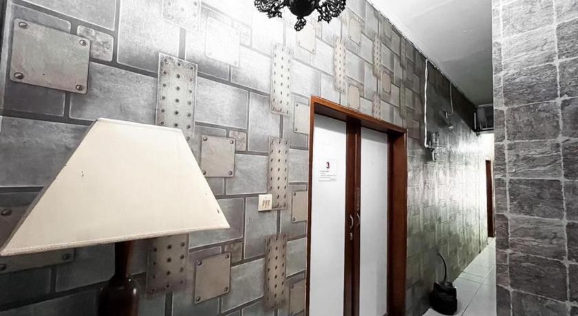 Radom Residence