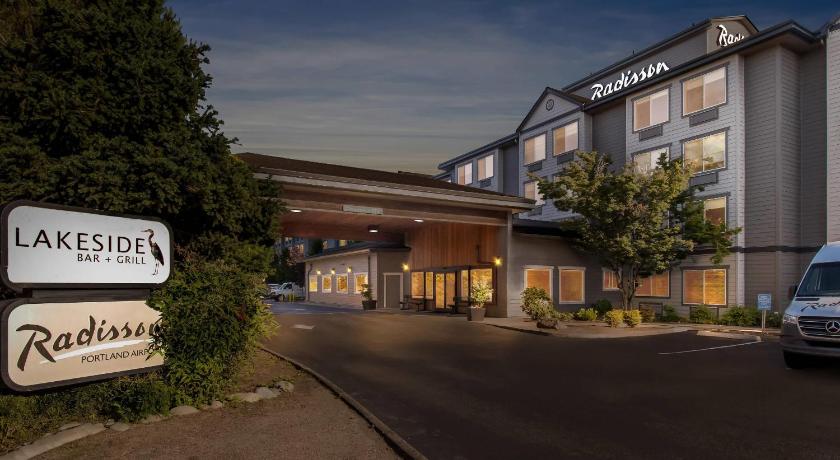 Radisson Hotel Portland Airport