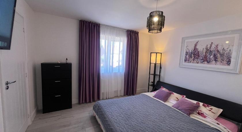 3 Bedroom House Accommodation near Goodwood
