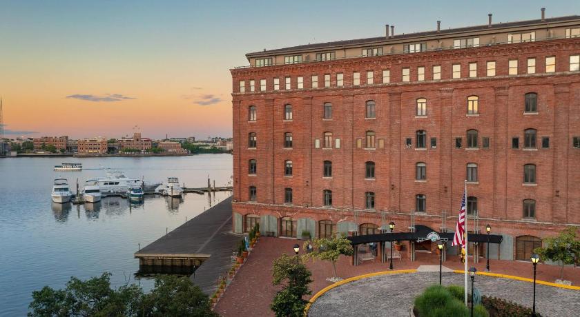 The Inn at Henderson's Wharf, Ascend Hotel Collection