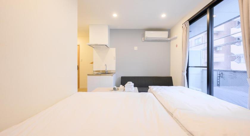 Oku Apartment
