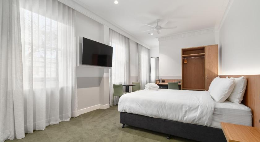 Royal Hotel Orange