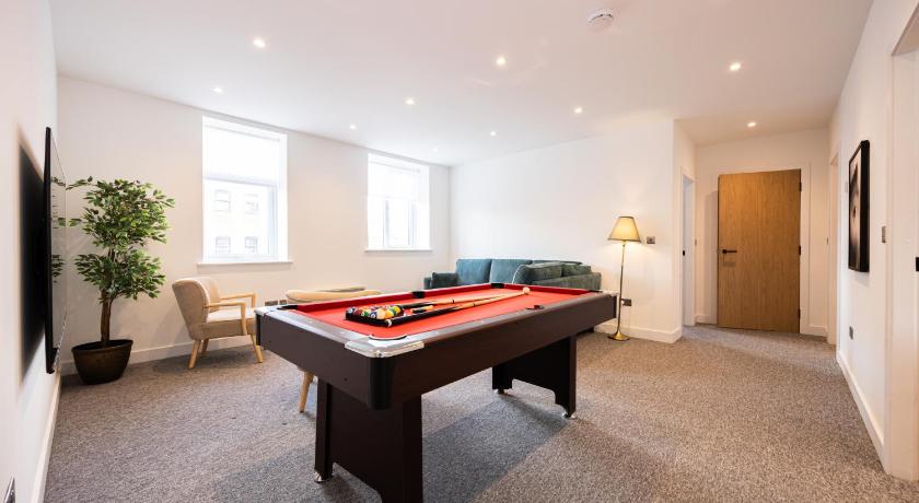 Stanway Apartments- Free Parking