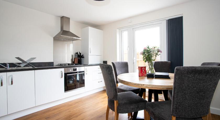 City and Loch Ness Blend