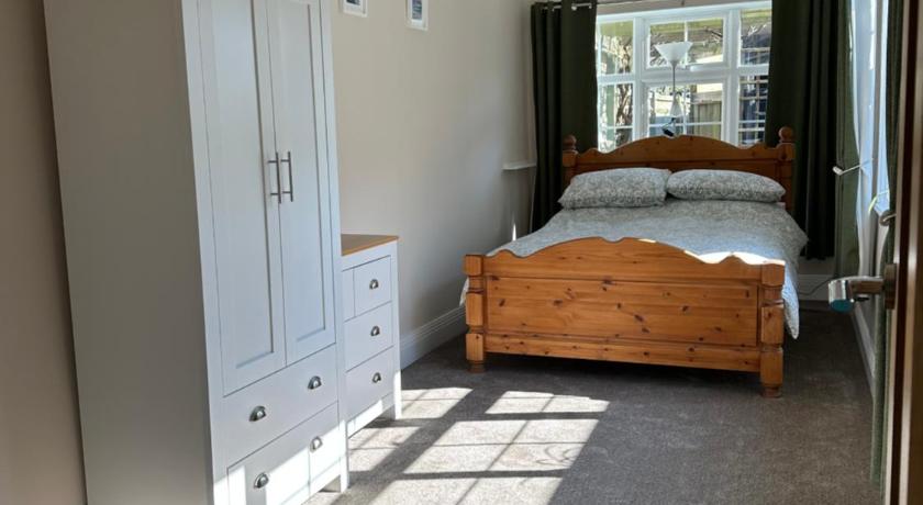 Windrush Apartment