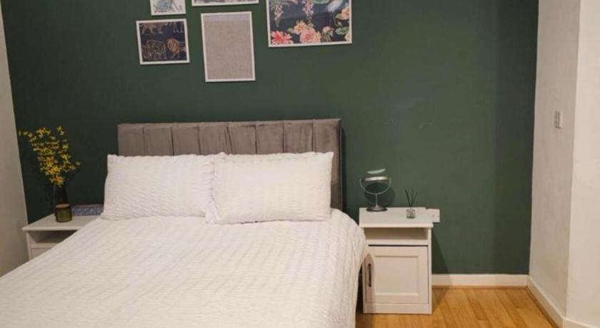 Jewellery Quarter 1-Bed Apartment