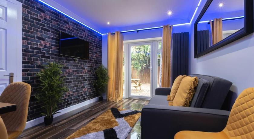 Stylish 2 Bedroom House