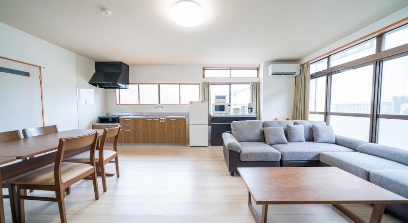 えのきや能生 Enokiya Nou