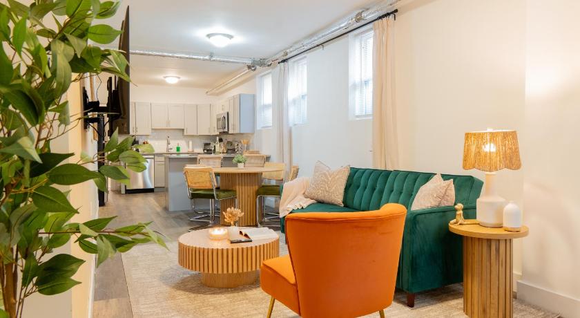 Moderno 1BR - Parking - 15 min NYC