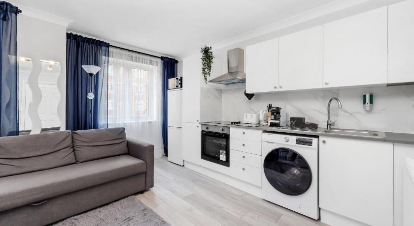 Parkside Studio Retreat, 5 min from station ,R2