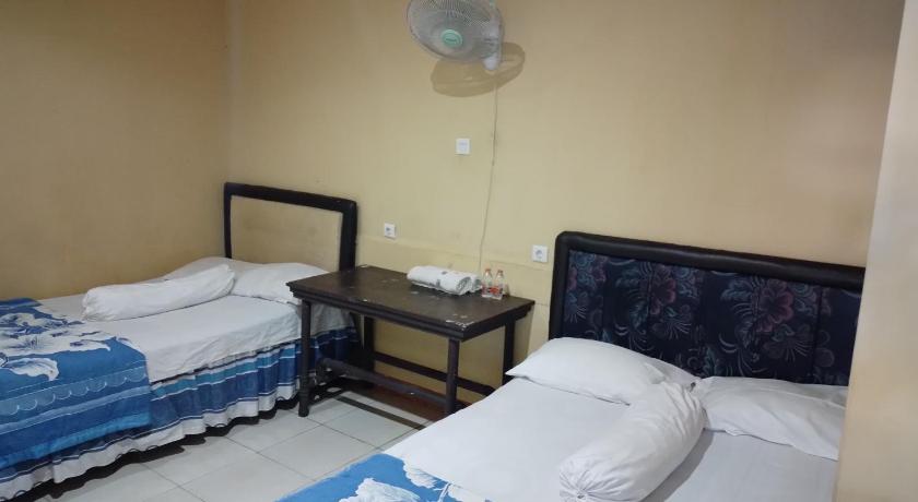 Puri Made Homestay, Ketapang