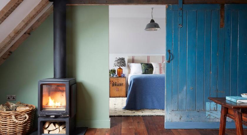 Artist Residence Cornwall