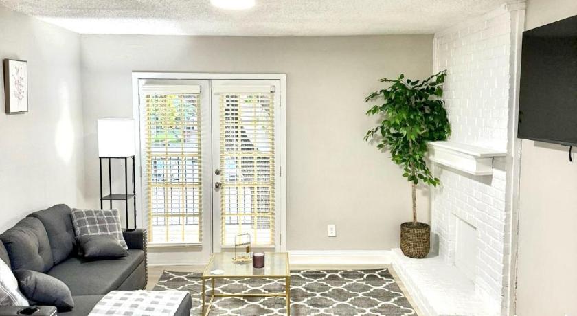 Cozy retreat 1Br 1Ba near hospital and tollway