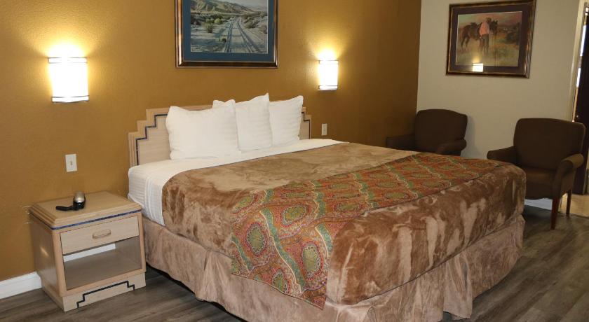 Budget Inn On Historic Route 66, Barstow