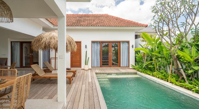 Villa Sana in Nyanyi Beach - Close to Luna Beach Club