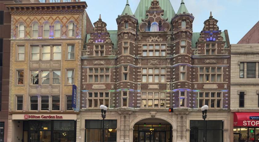 Hilton Garden Inn Dayton Downtown