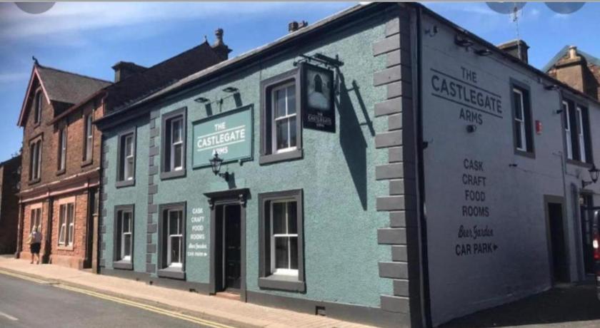 OYO The Castlegate Arms