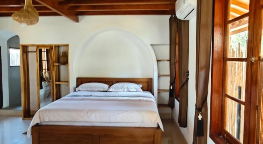 Bintang Beach 2 Bungalow