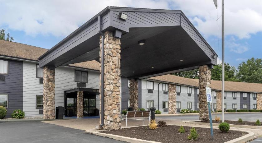Best Western Fremont/Angola I-80/90 Toll Road