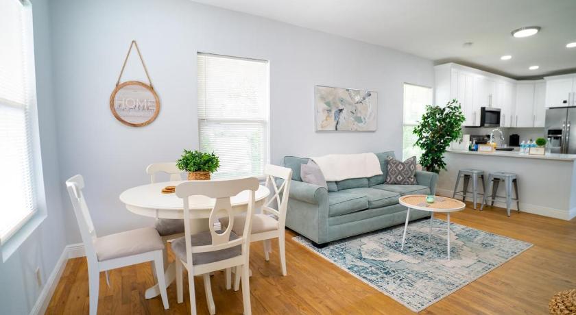 Cozy Stylish Chic Home Ybor, Dt Central Location
