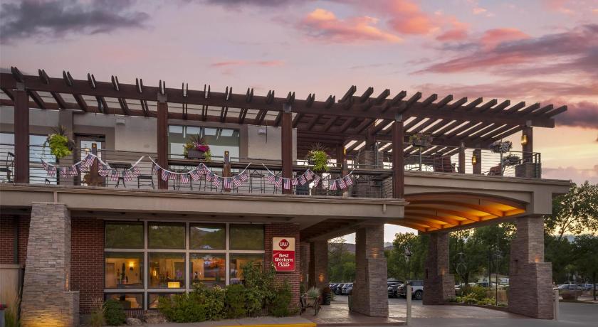 Best Western Plus Canyonlands Inn