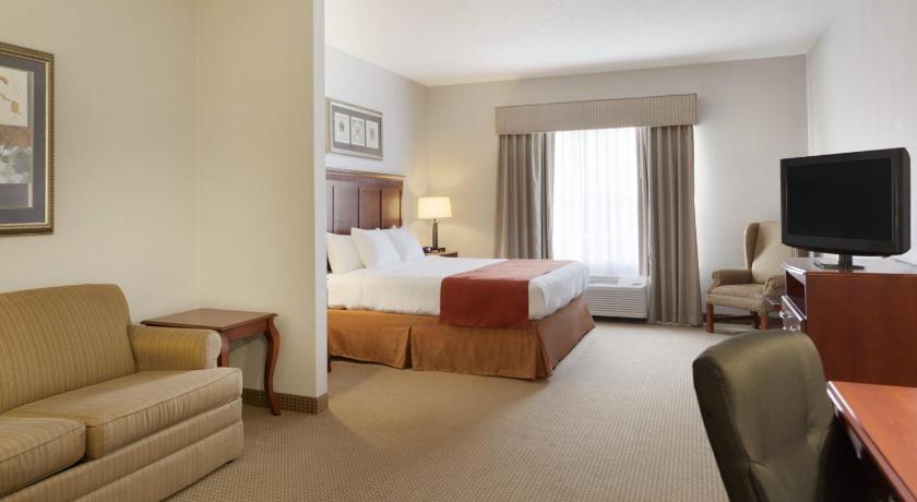 Country Inn & Suites by Radisson, Harrisonburg, VA