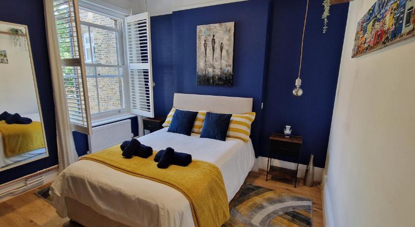 Double Bed at Cozy Hailsham