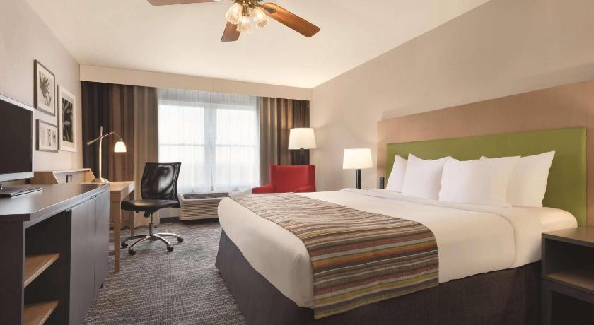 Country Inn & Suites by Radisson, Galena, IL