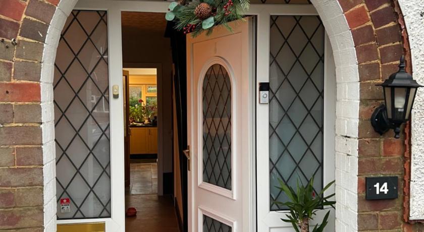 The Dunkirk Avenue Nest