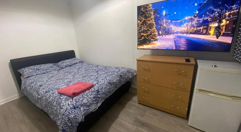THE HEATHROW LODGE LONDON Uk