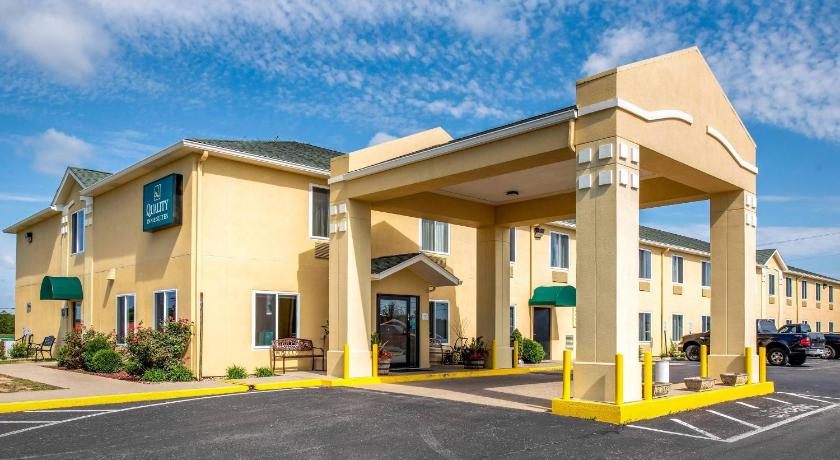 Quality Inn & Suites Brandenburg - Fort Knox