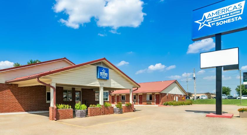 Americas Best Value Inn & Suites Siloam Springs