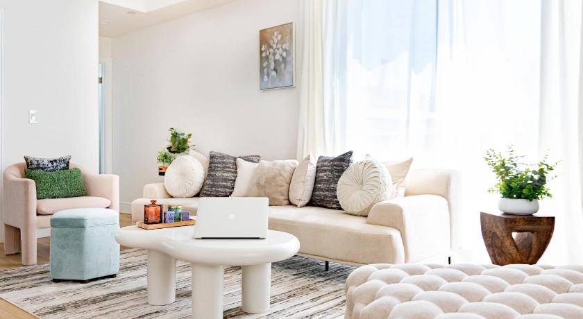 Unique 4-bedroom House 3-levels