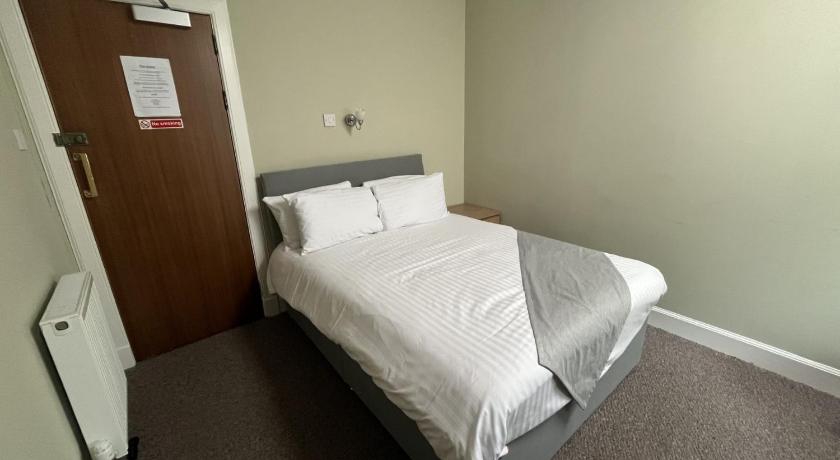 The Strathearn Hotel