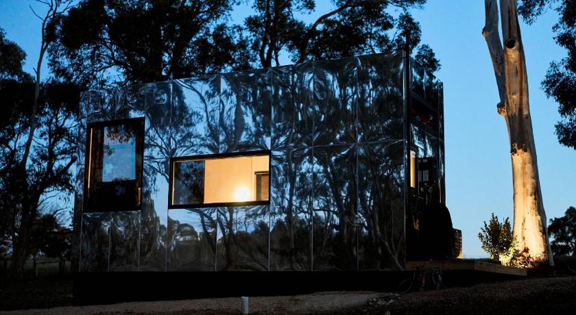 Nestled Cabins