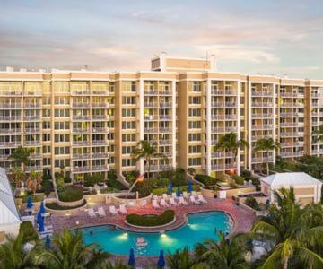 Marco Beach Ocean Resort