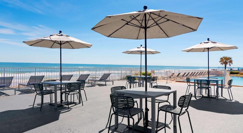 Spark by Hilton Ormond Beach Oceanfront